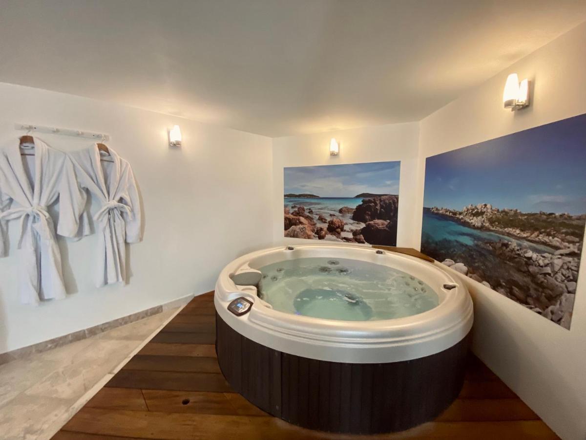 Mieuxqualhotel Jacuzzi Privatif La Parenthese Burdeos Exterior foto